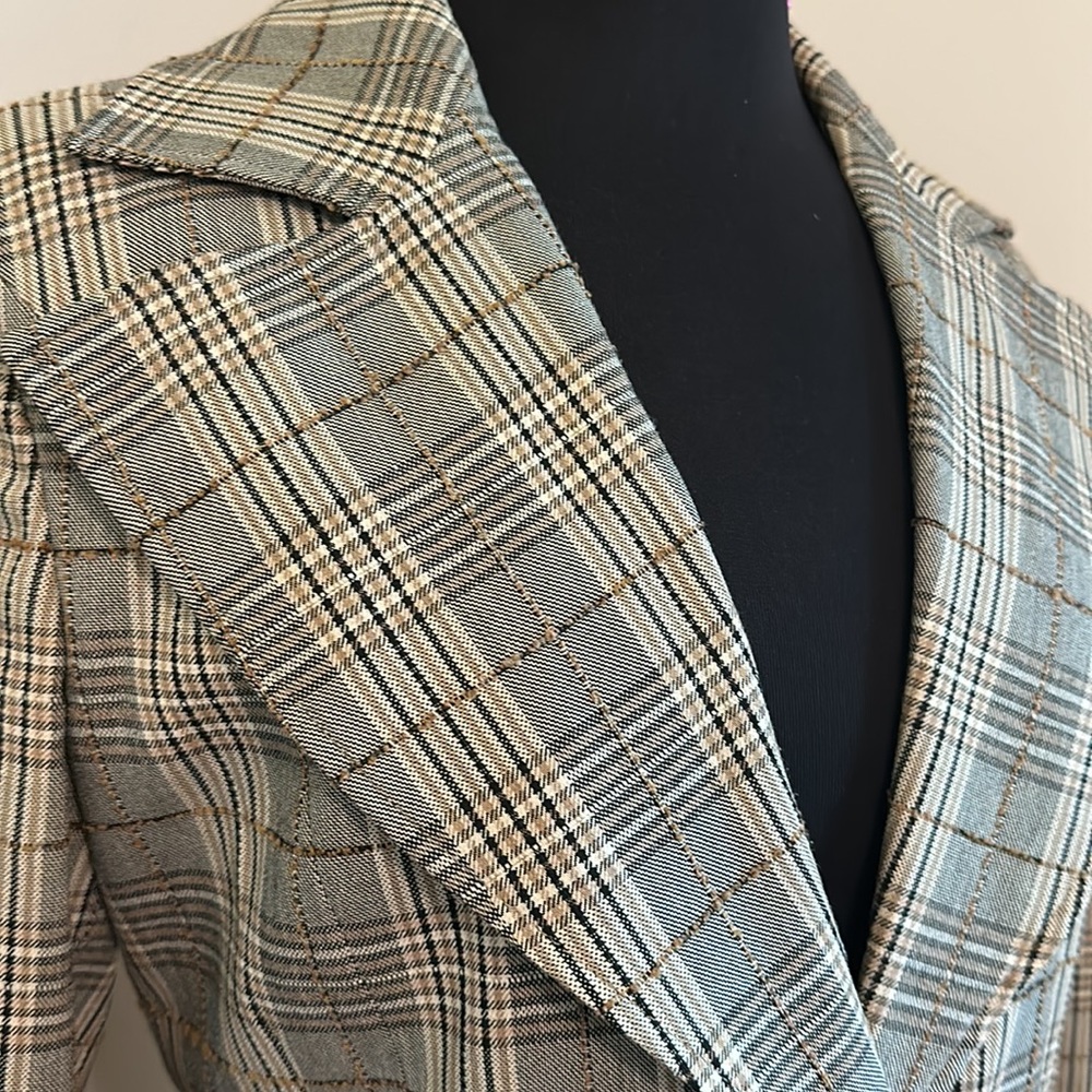 H&M | Vintage Neutral Brown Tan Plaid Blazer Large Lapel Button Down Coat - Picture 4 of 11